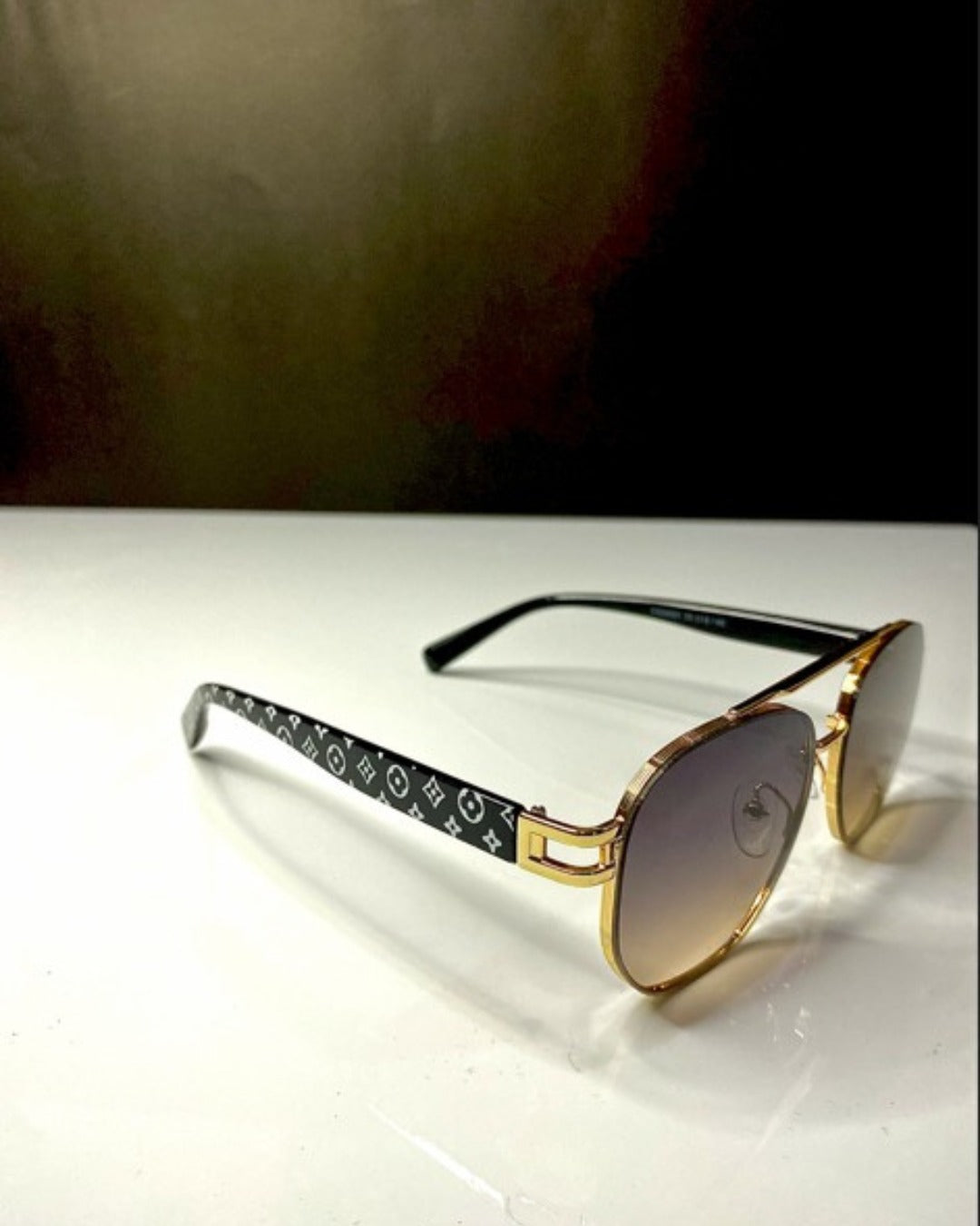 Louis Vuitton – 9091 – 55 – Golden Black – Metal - Sunglasses – Unisex