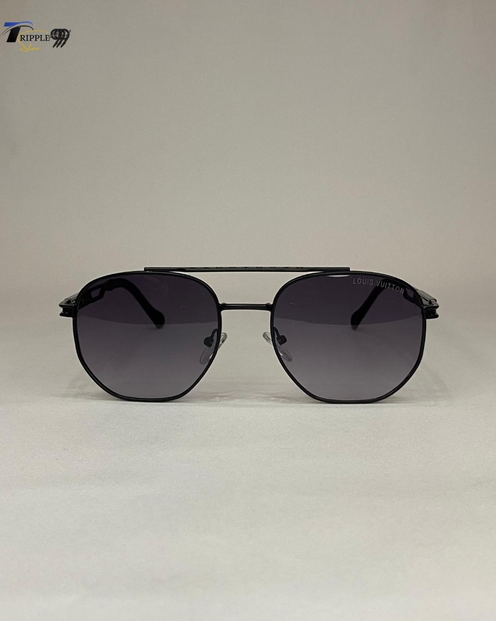 Stylish Black Louis Vuitton Sunglasses with Gradient Lenses