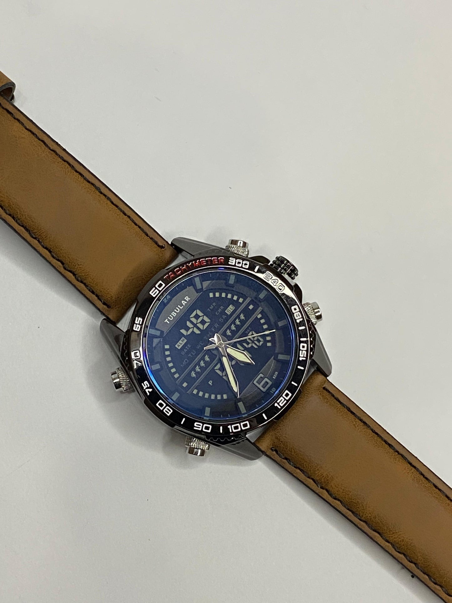 Premium Tubular Watches β Stylish, Durable & Modern Timepieces for Men