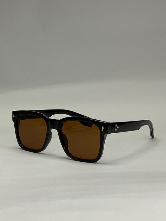 Experience style and protection with our premium original sunglasses.