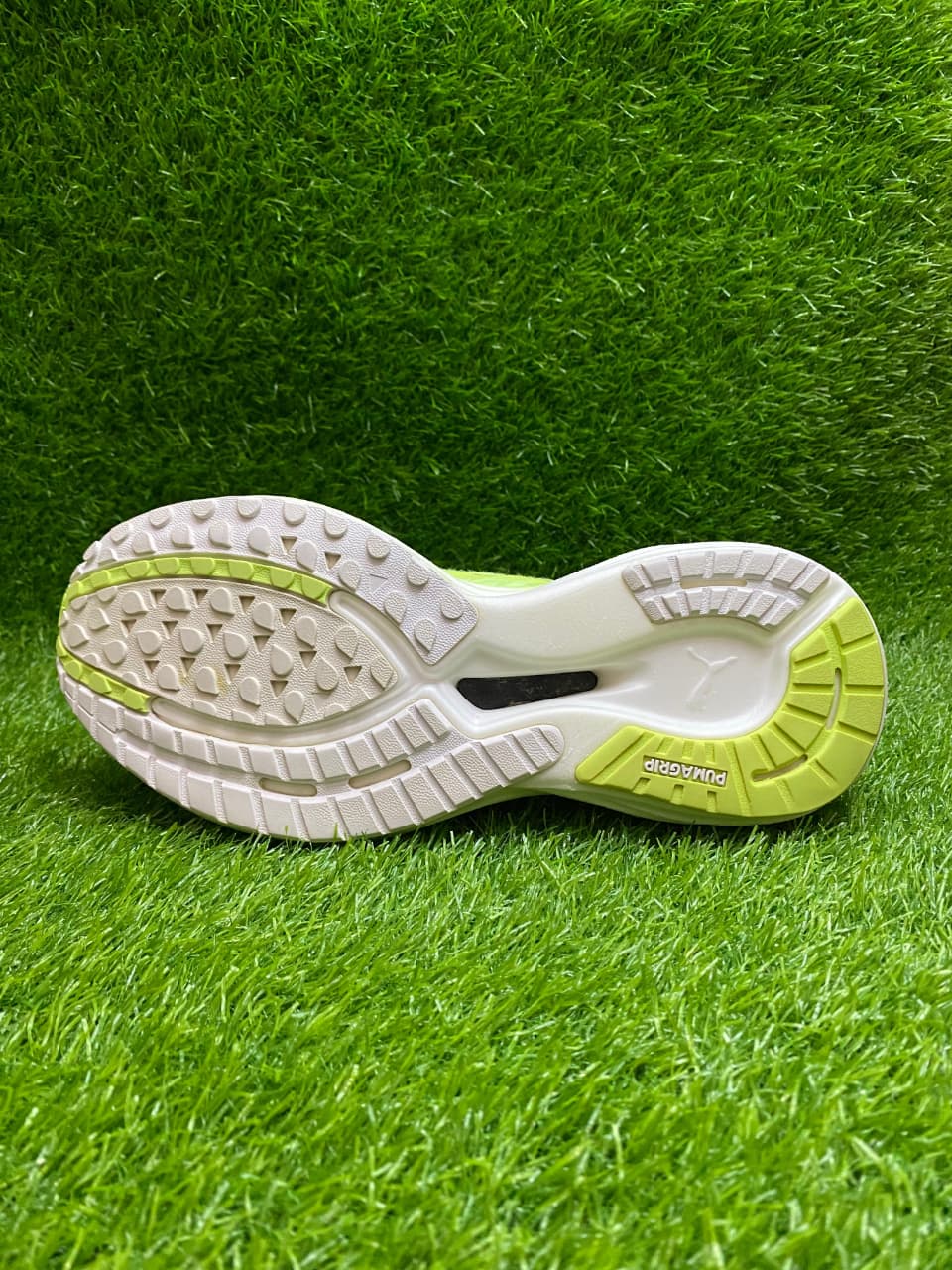 Puma Deviate Nitro 2 | The Ultimate Carbon-Infused Trainer