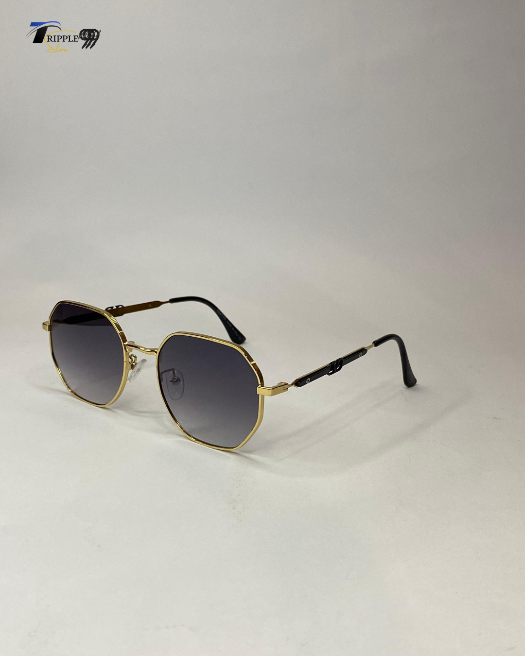 Luxury Gold Frame Sunglasses – Classic Elegance Meets Modern Style