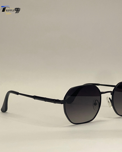 Stylish Black Sunglasses – Modern Geometric Frame with Dark Lenses