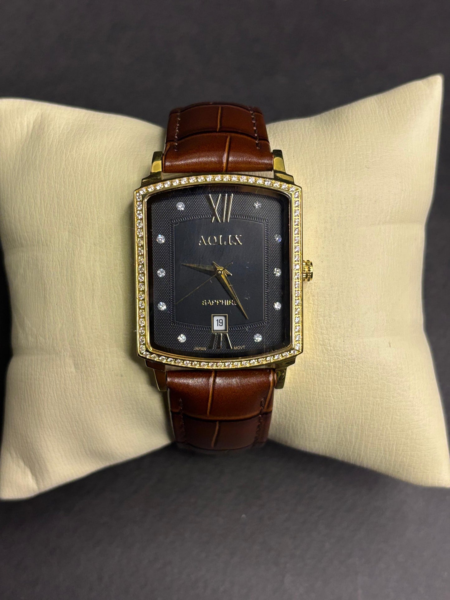 AOLIX Gold Luxury Watch – Brown Leather Strap & Crystal Bezel | Timeless Sophistication Elegance that defines every moment
