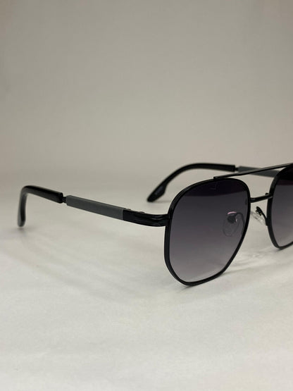 Stylish Black Aviator Sunglasses for Men & Women | UV Protection Shades