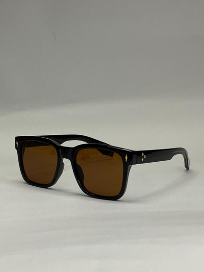 Experience style and protection with our premium original sunglasses.