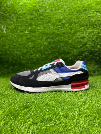 Original PUMA Premium Sneakers – Size UK 9.5 (EU 44)