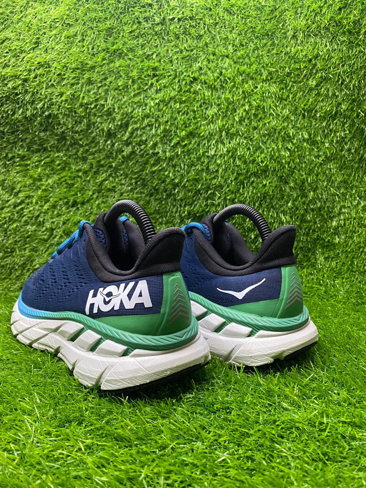 HOKA ONE Clifton 7 "Midnight Navy" – High-Performance Daily Trainer
