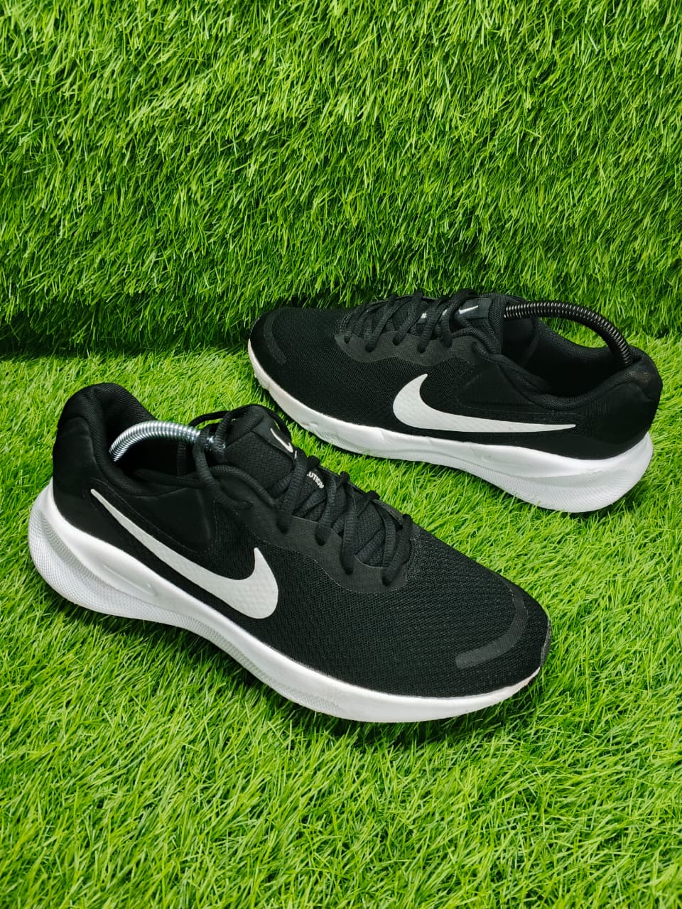 Nike Revolution 7 "Black/White" – Premium Lightweight Running & Training Shoes