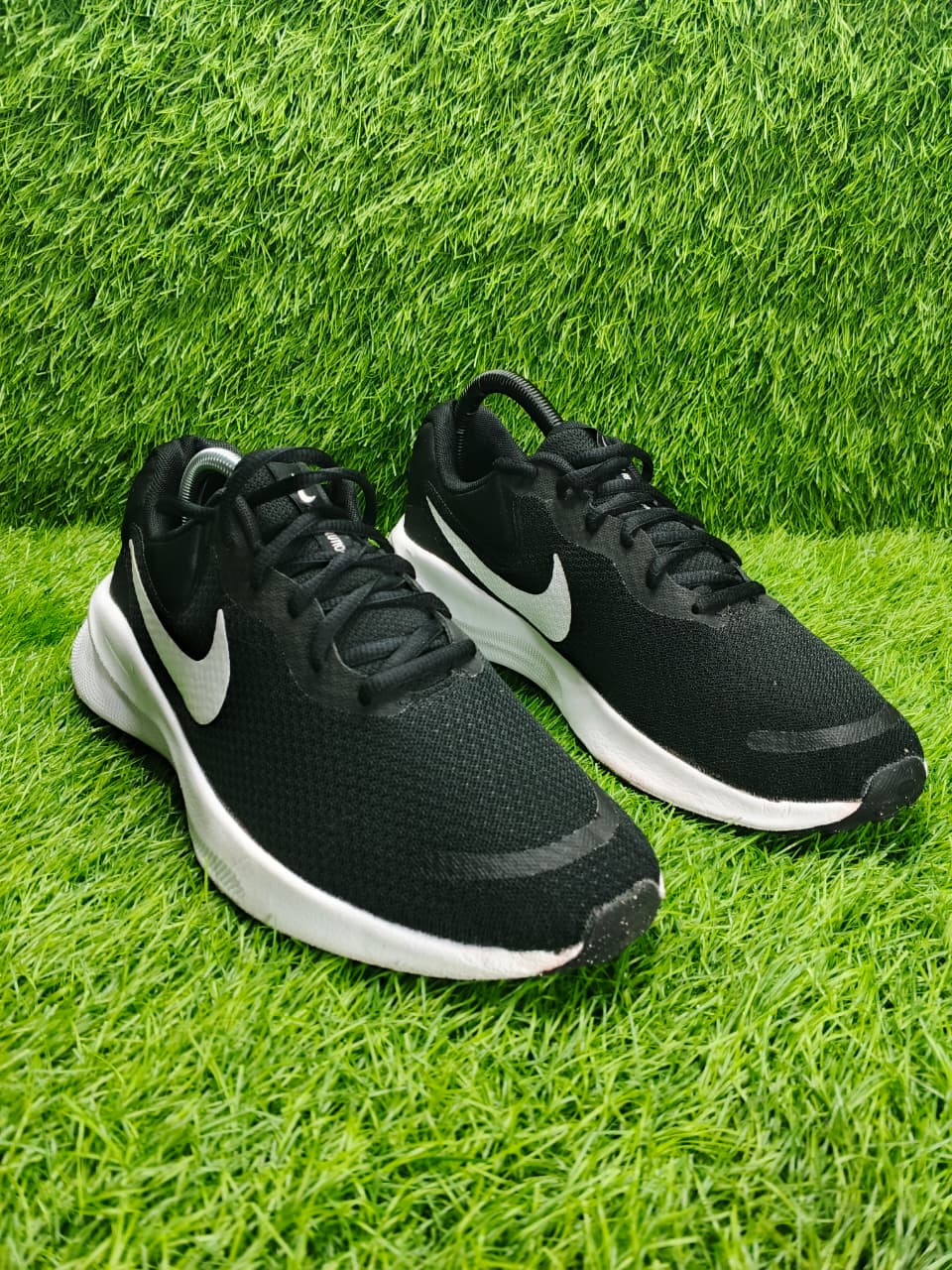 Nike Revolution 7 "Black/White" – Premium Lightweight Running & Training Shoes