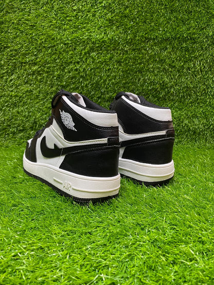 Air Jordan 1 Mid 'Panda' | Black & White Edition