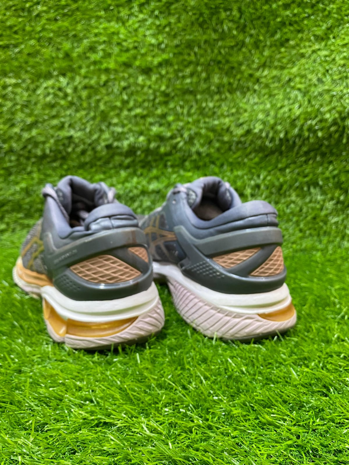 ASICS GEL-Kayano 26 | The Gold Standard of Stability & Support