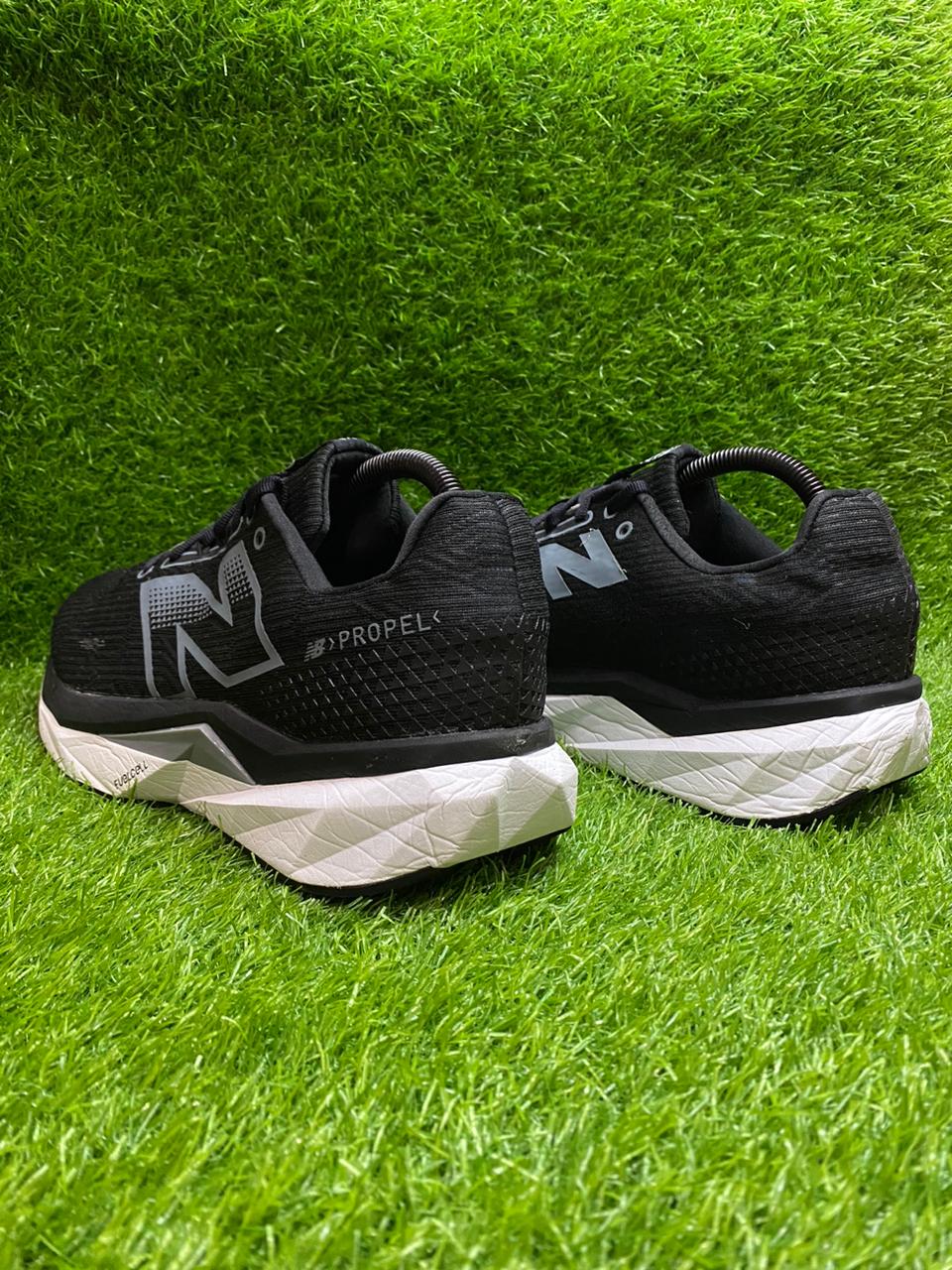 New Balance FuelCell Propel | Premium "Triple Black" Edition