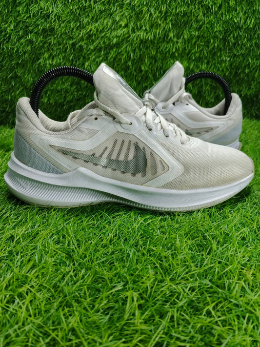 Nike Performance Series | Classic Comfort & Style