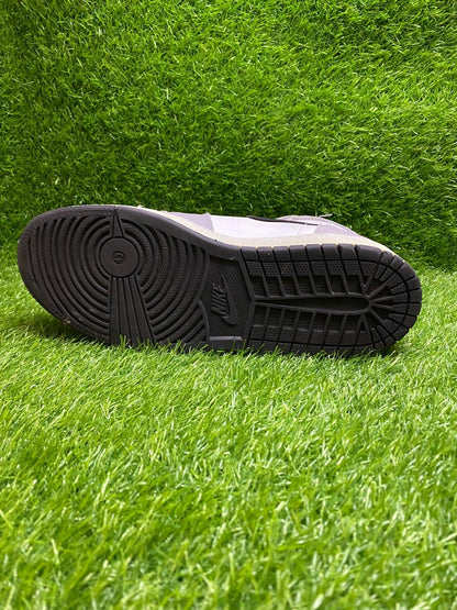 Nike Air Jordan 1 Mid | The Courtside Classic