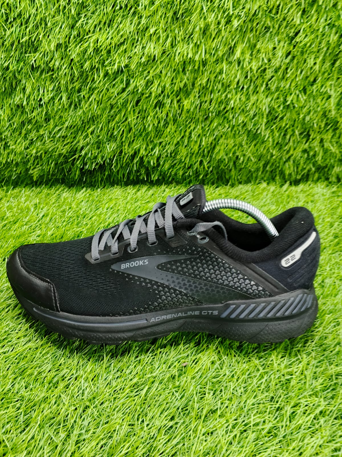 Brooks Adrenaline GTS 22 | The Gold Standard of Support