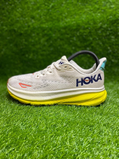 Hoka Clifton 9 | Revitalized Everyday Comfort