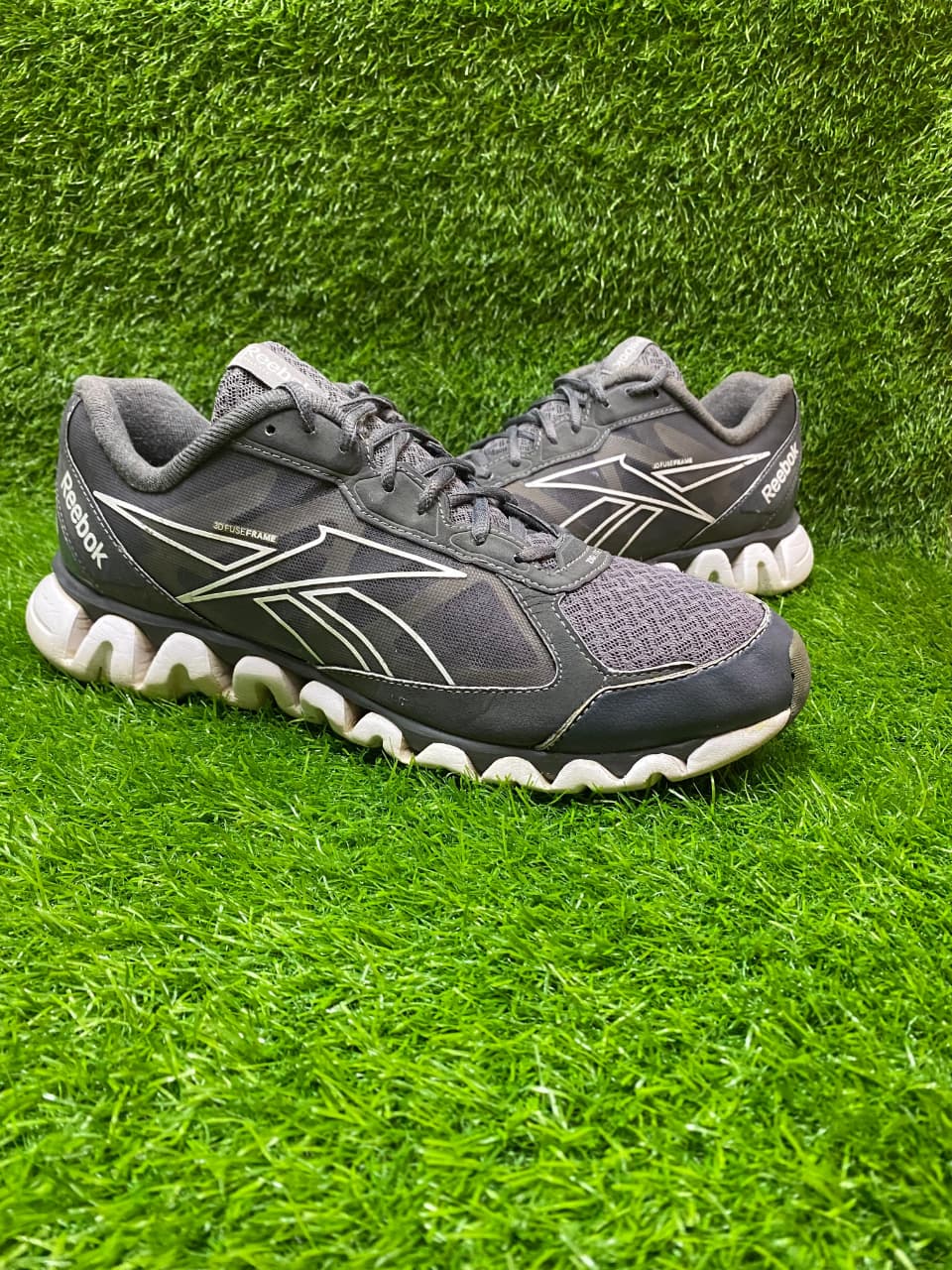 Reebok ZigTech 3D FuseFrame - Premium Performance Sneakers