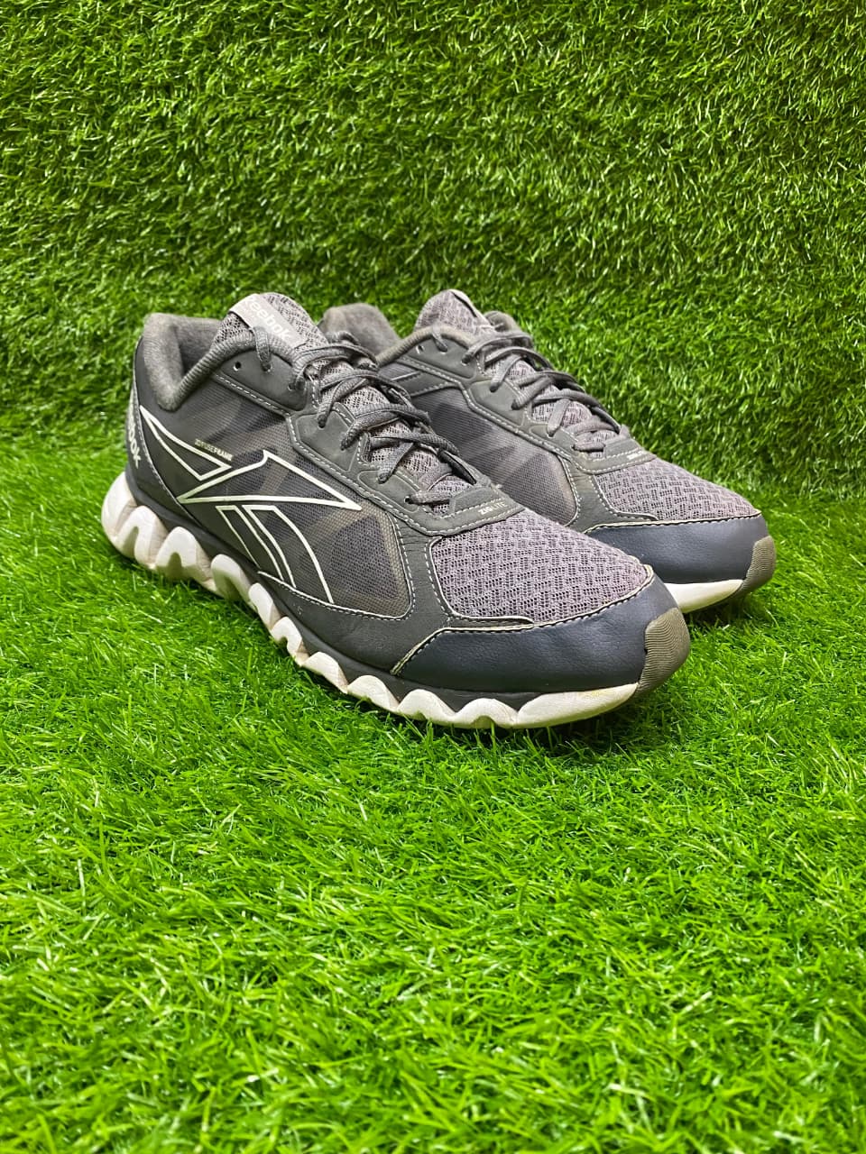 Reebok ZigTech 3D FuseFrame - Premium Performance Sneakers